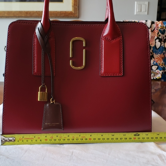 Marc Jacobs Handbag - Picture 10 of 12